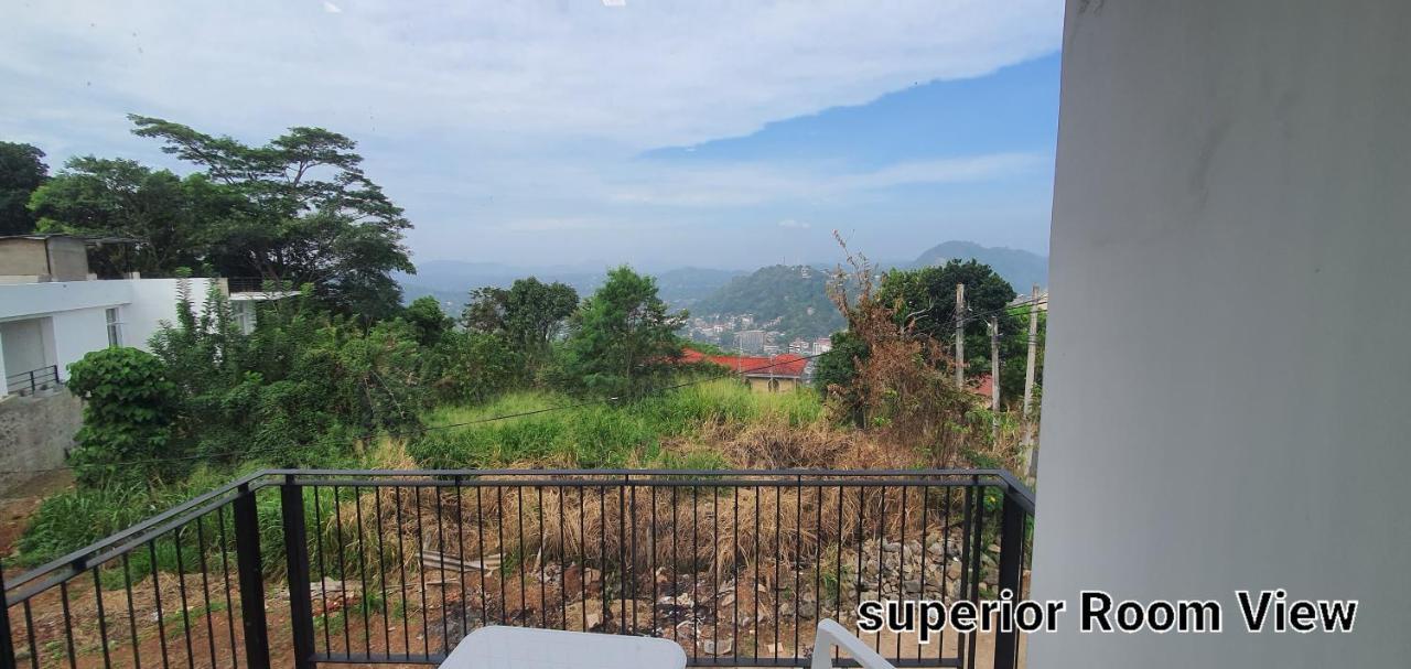 Hotel Kandyan View Bagian luar foto