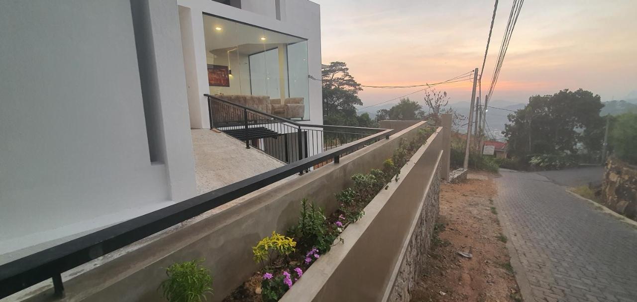 Hotel Kandyan View Bagian luar foto