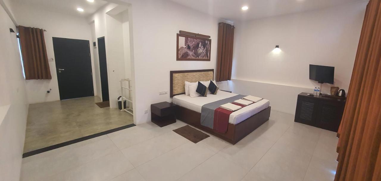 Hotel Kandyan View Bagian luar foto